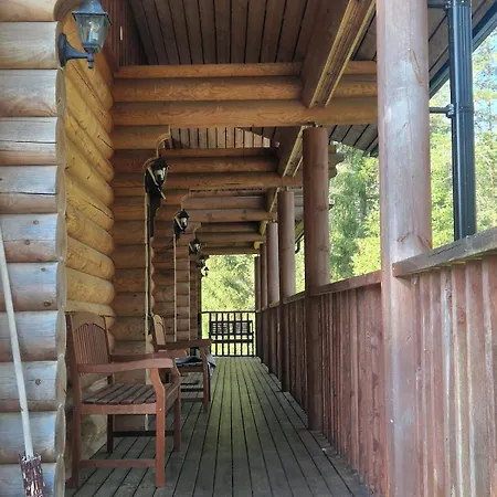 Hietajaerven Helmi Villa *